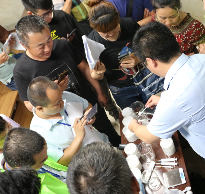 營(yíng)養(yǎng)液配置JPG 營(yíng)養(yǎng)液配置JPG