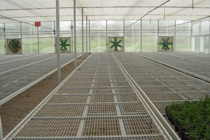 育苗床架.jpg 育苗床架.jpg