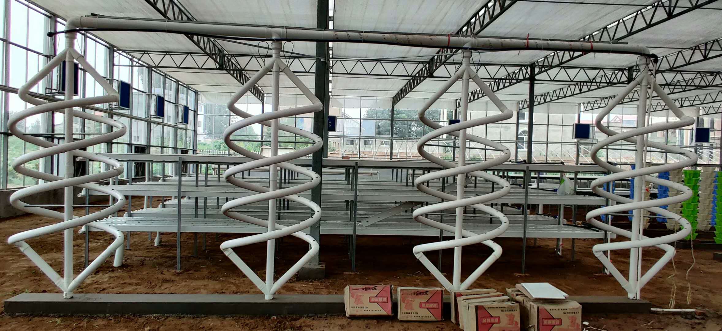 無(wú)土栽培大螺旋栽培.jpg 無(wú)土栽培大螺旋栽培.jpg