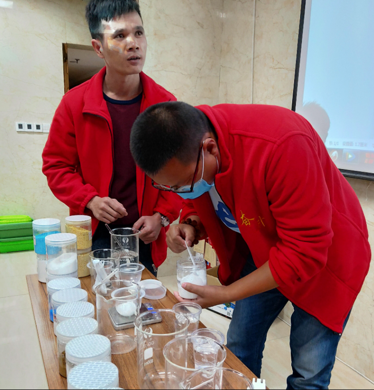 無(wú)土栽培營(yíng)養(yǎng)液配比.jpg 無(wú)土栽培營(yíng)養(yǎng)液配比.jpg