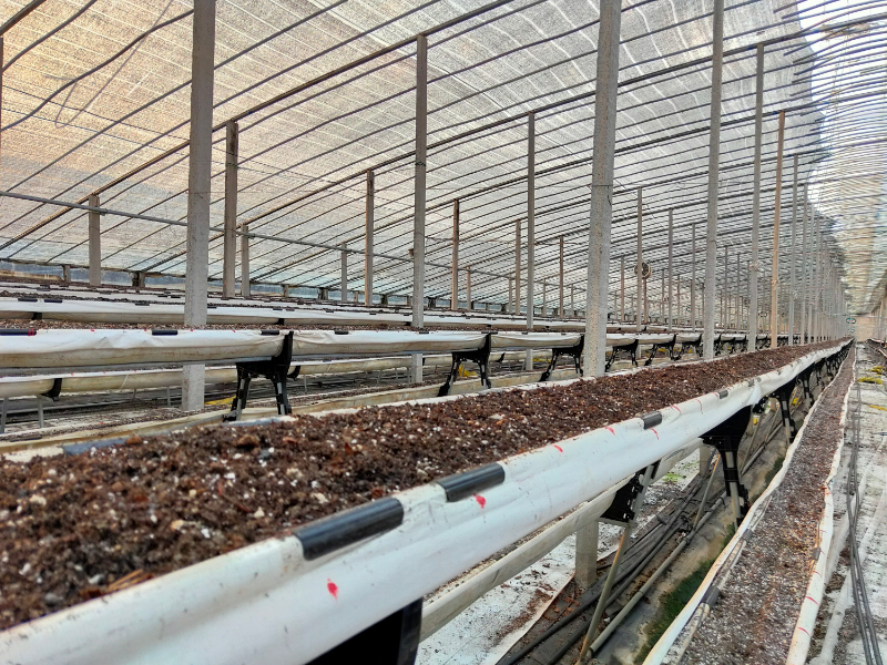 無土栽培槽設(shè)計.jpg 無土栽培槽設(shè)計.jpg