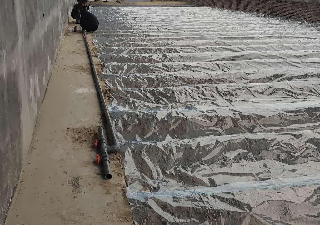 無(wú)土栽培半地下式.png 無(wú)土栽培半地下式.png